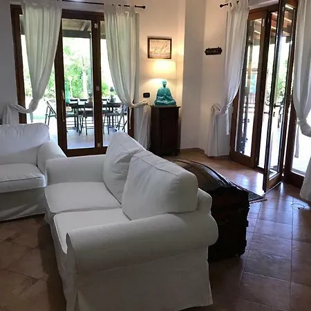 Villaverde Villa *